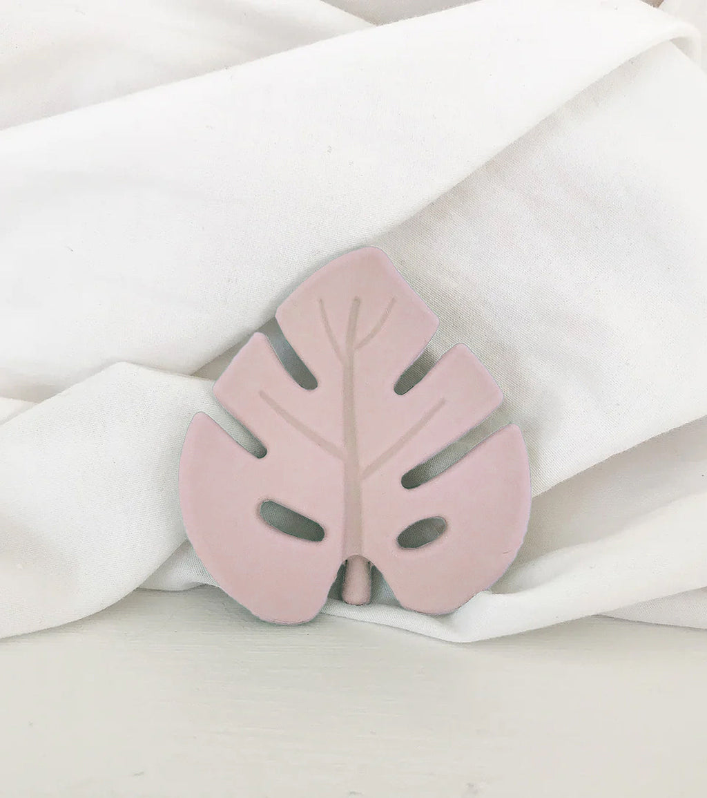 Anneau de dentition feuille rose et lange vieux rose