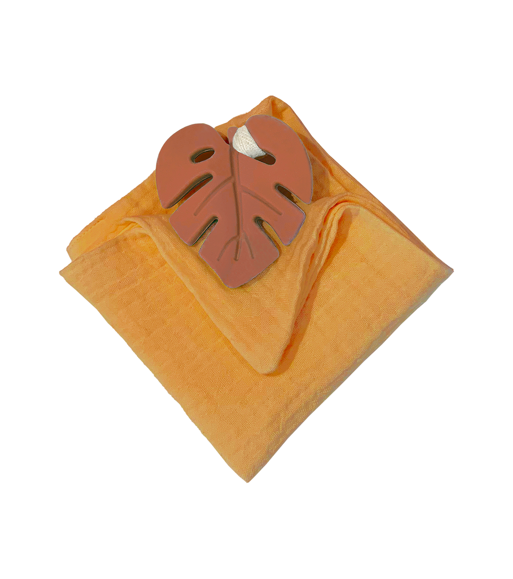 Anneau de dentition feuille terracotta et lange ocre