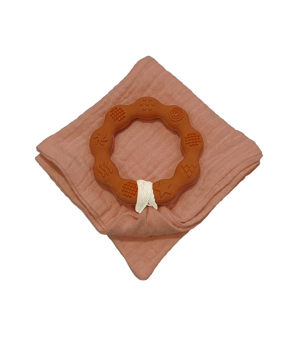 Anneau de dentition marron et lange terracotta