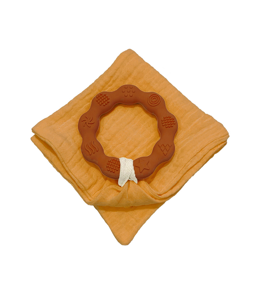 Anneau de dentition marron et lange ocre