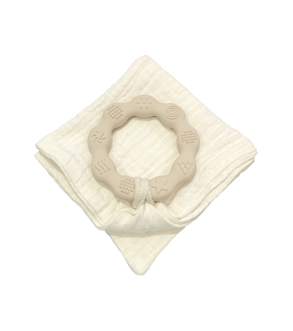 Anneau de dentition beige et lange ivoire