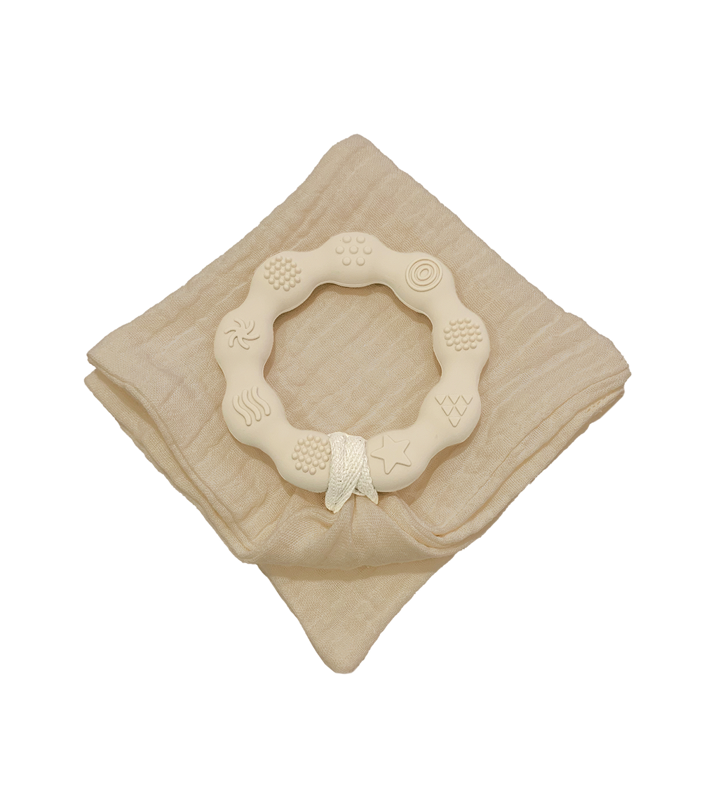 Anneau de dentition beige et lange sable