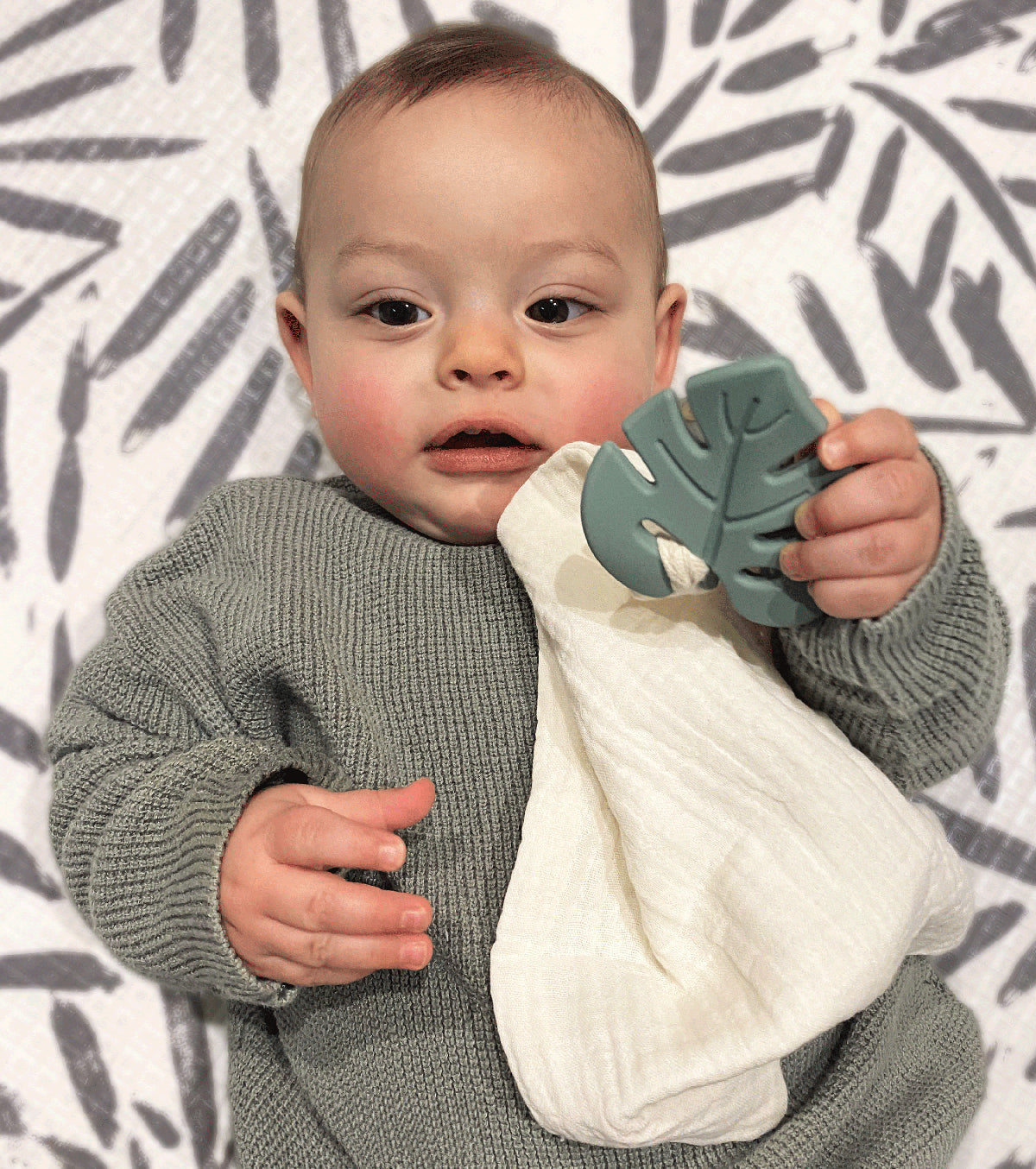 Anneau de dentition feuille aqua et lange vert